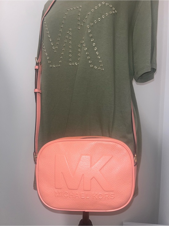 Michael Kors Handbags - Michael Kors Embossed Jet Set Crossbody